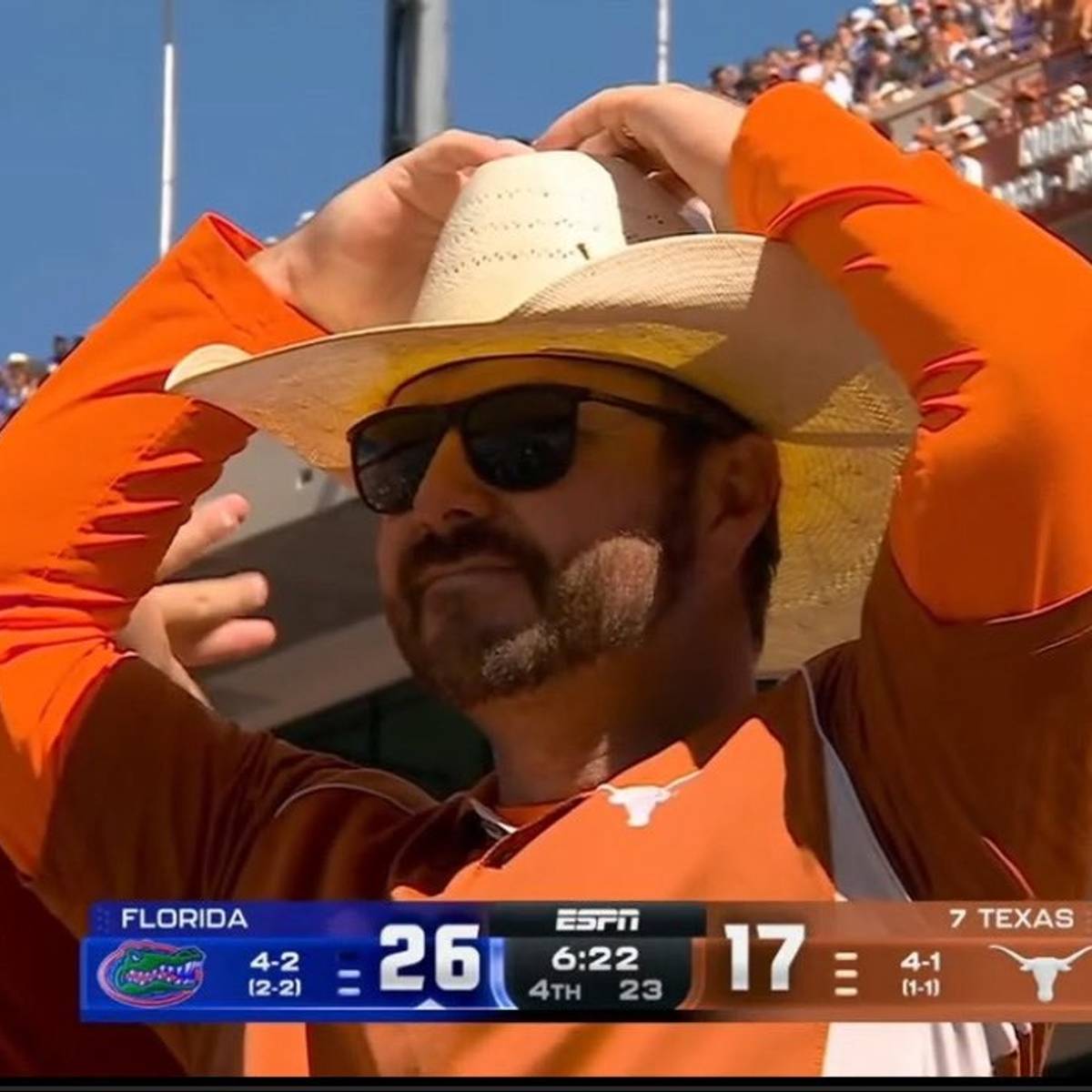Former No. 1 College Football Power Set to Plunge in Rankings After Latest Loss