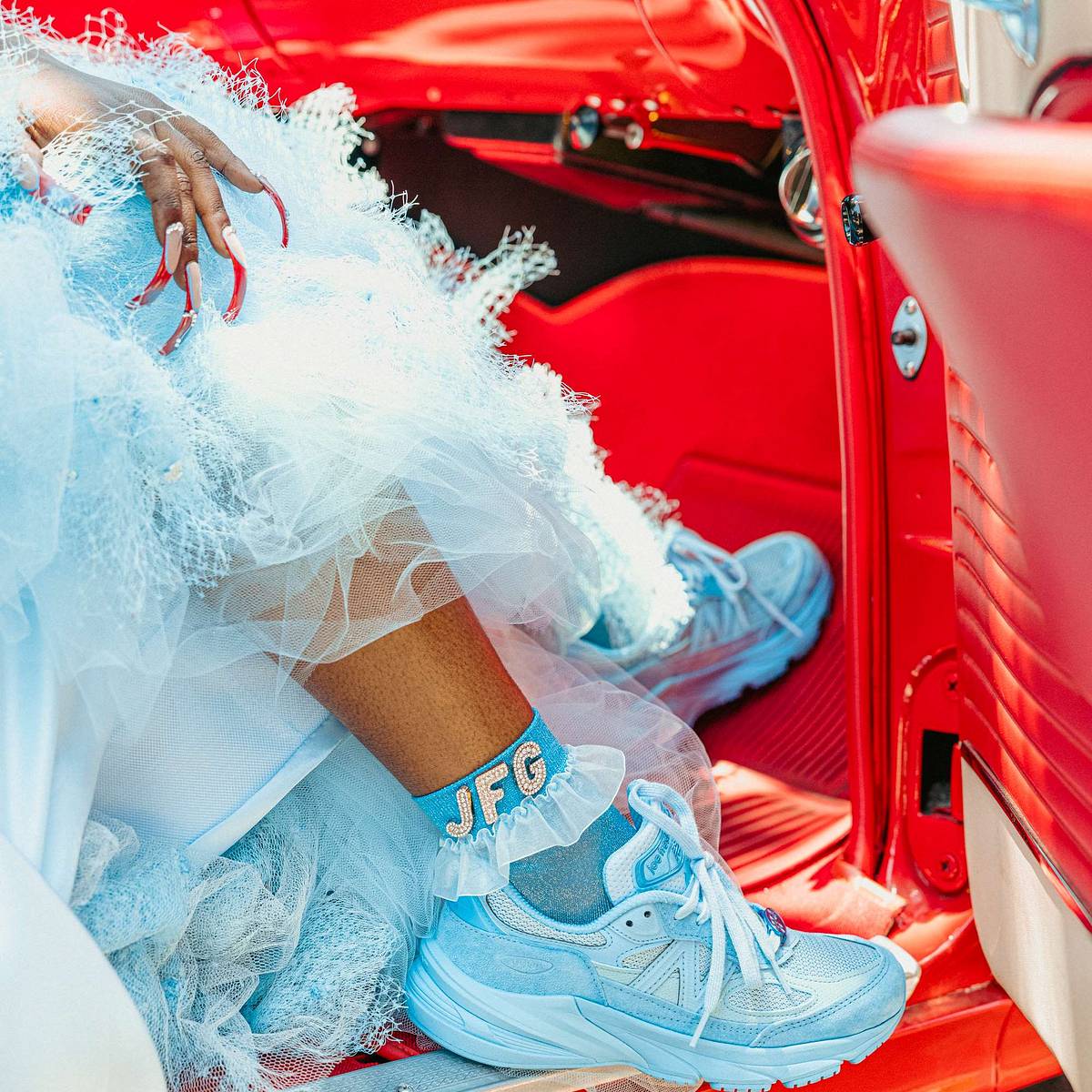 Prom Dresses With Sneakers Prom Dress Sneakers Outfit