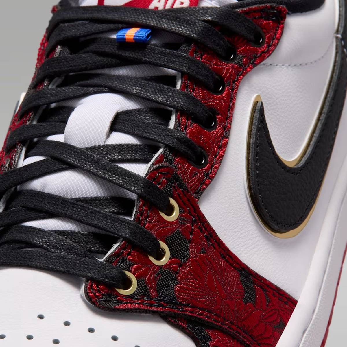 si.com - Pat Benson - The 5 Best Sneakers Dropping This Week (Sept. 22-26)