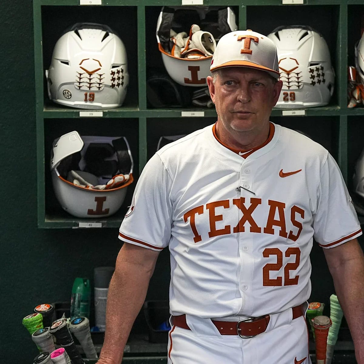 si.com - Nicholas Kingman - No. 2 Texas Drops Series Opener in Jim Schlossnagle's Return to Texas A&M