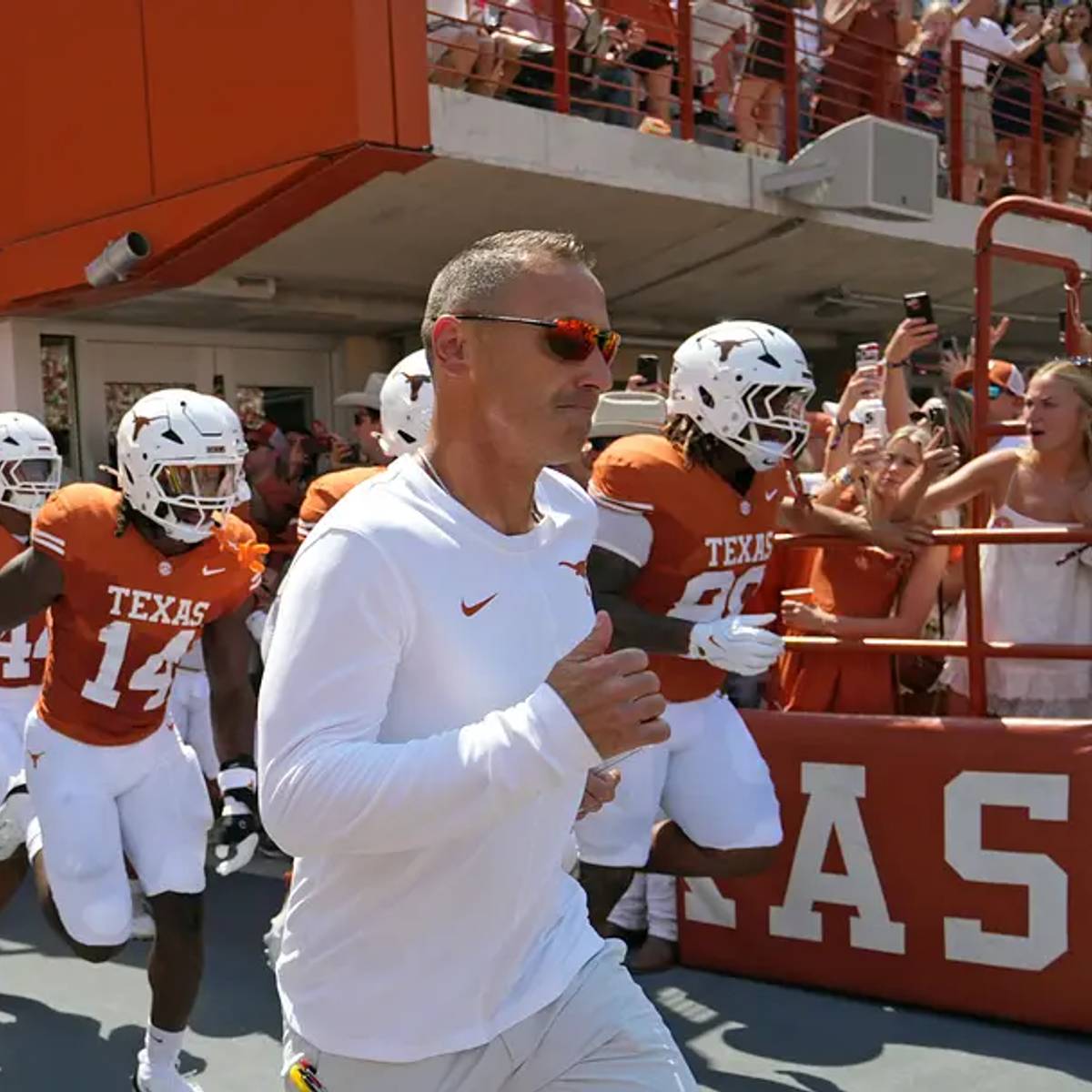 Texas Needs These Veteran Leaders to Step Up Against Ohio State