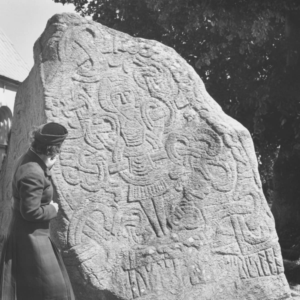 mentalfloss.com - Logan DeLoye - Why Do We Call It 'Bluetooth'?