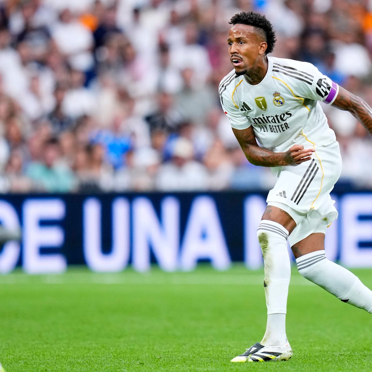 Energetic Paula Marciniak in a active pose