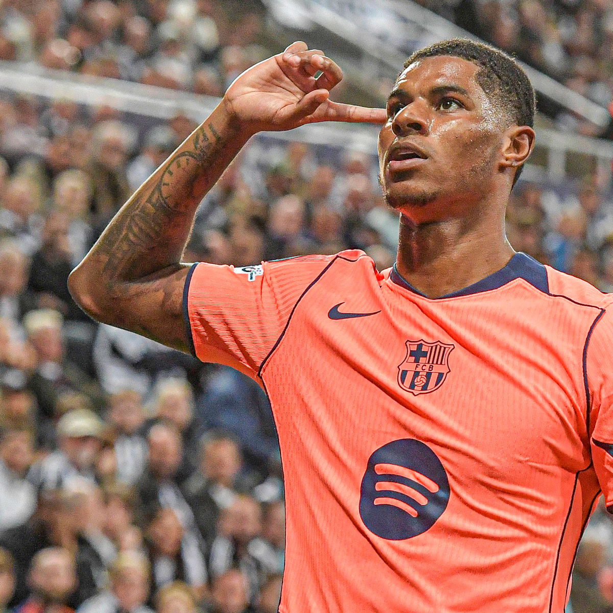 si.com - Roberto Casillas - How to Watch Racing vs. Barcelona on TV, Live Stream