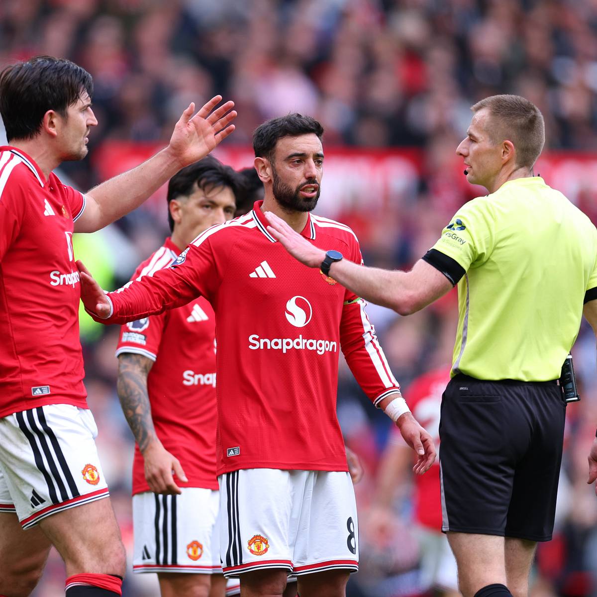 si.com - Grey Whitebloom - Premier League 'Agree' to Incredible Broadcast Change With Disastrous History