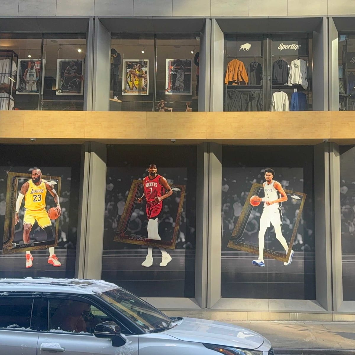 si.com - Cole Benz - Topps Chrome Basketball Returns: Gold Logoman's Star-Studded Social Reveal