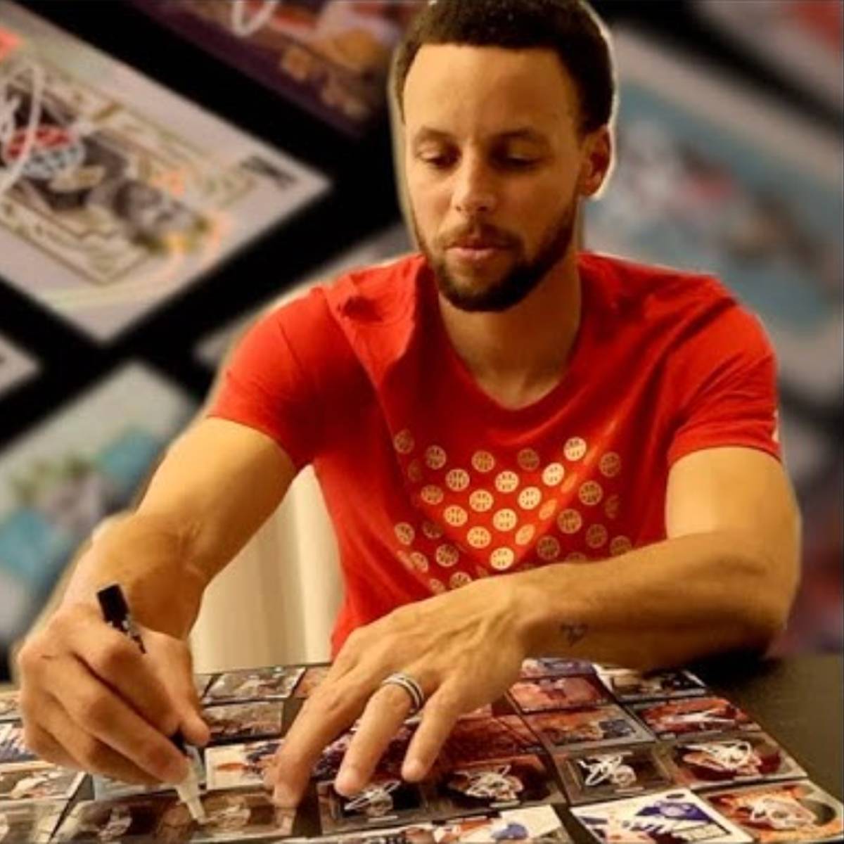 si.com - Lucas Mast - How Canvas Marketing Is Telling Stephen Curry's Story Through Art Cards