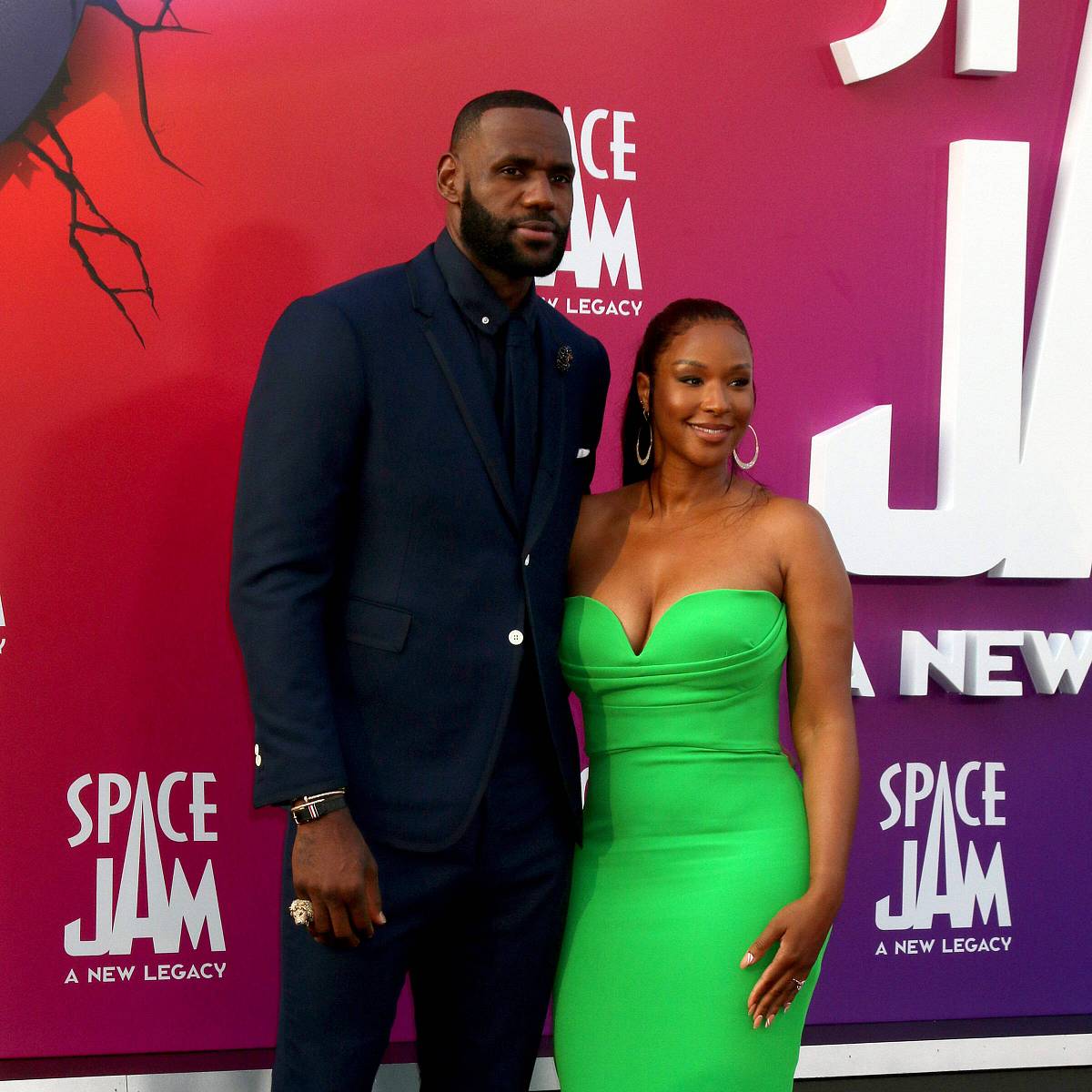 LeBron James has intense reaction to wife Savannah's Met Gala 2025 spectacular gown LeBron James has intense reaction to wife Savannah's Met Gala 2025 spectacular gown