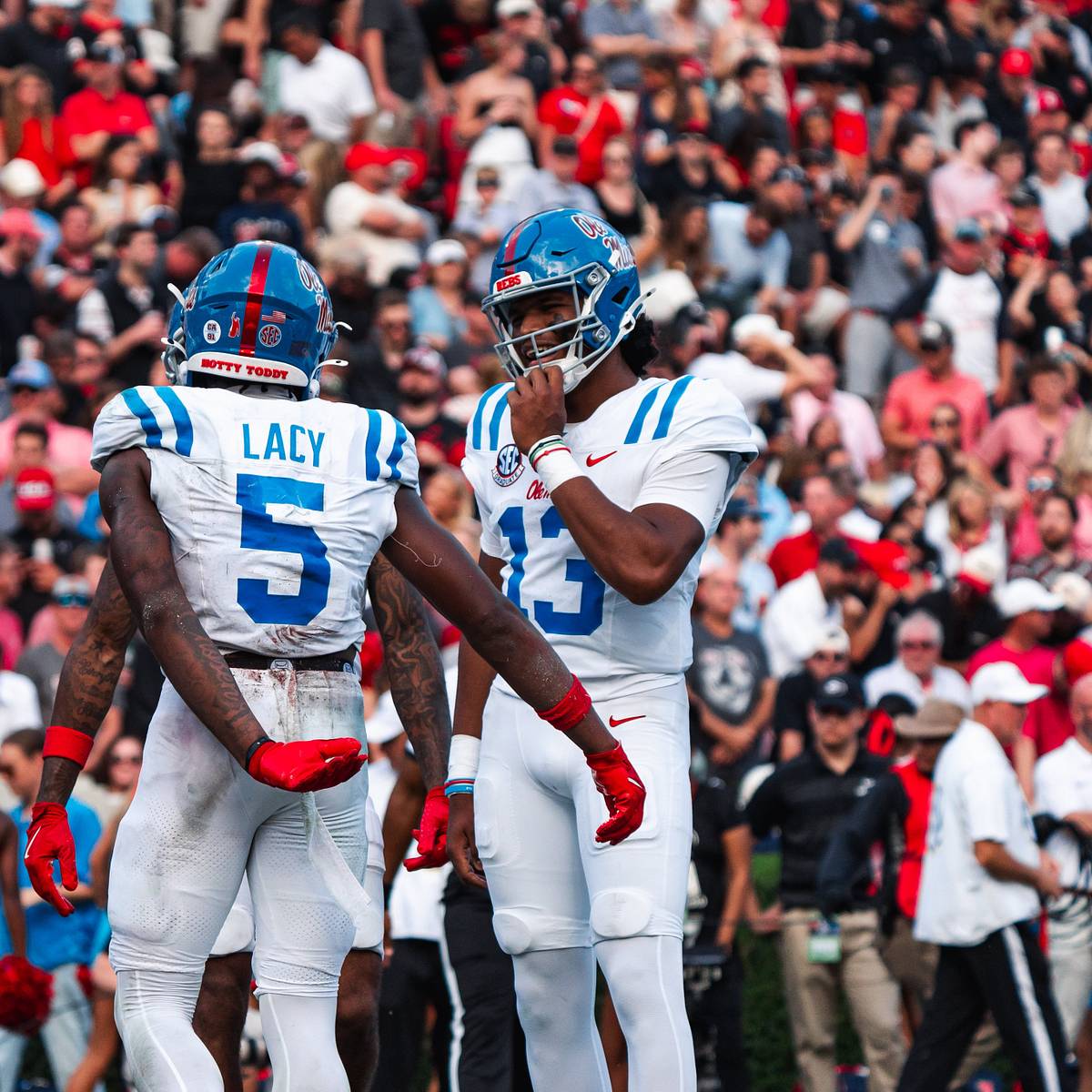 Is Kewan Lacy Staying or Going? $1.8M NIL Offer vs. Kiffin’s Shadow — Can Ole Miss Hold Onto Their Star RB?