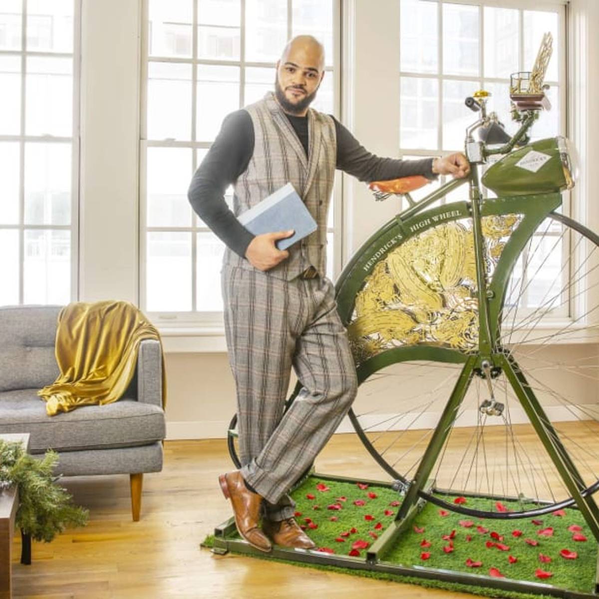 The “Hendrick's High Wheel” Is a Cheeky Victorian Version of the