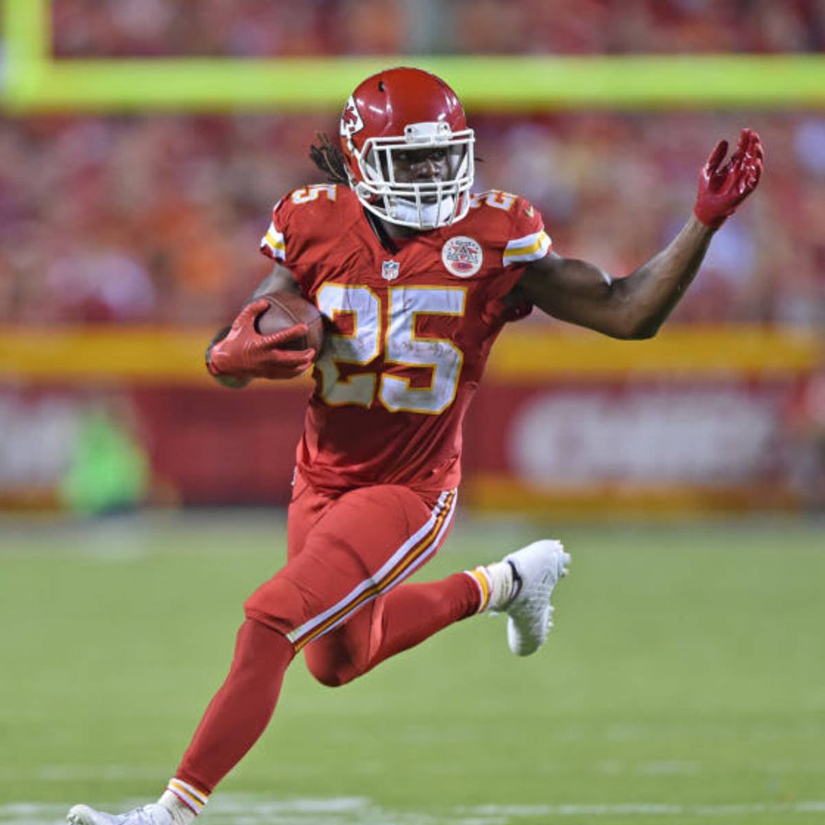 Kansas City Chiefs: Does Jamaal Charles belong in Hall of Fame?