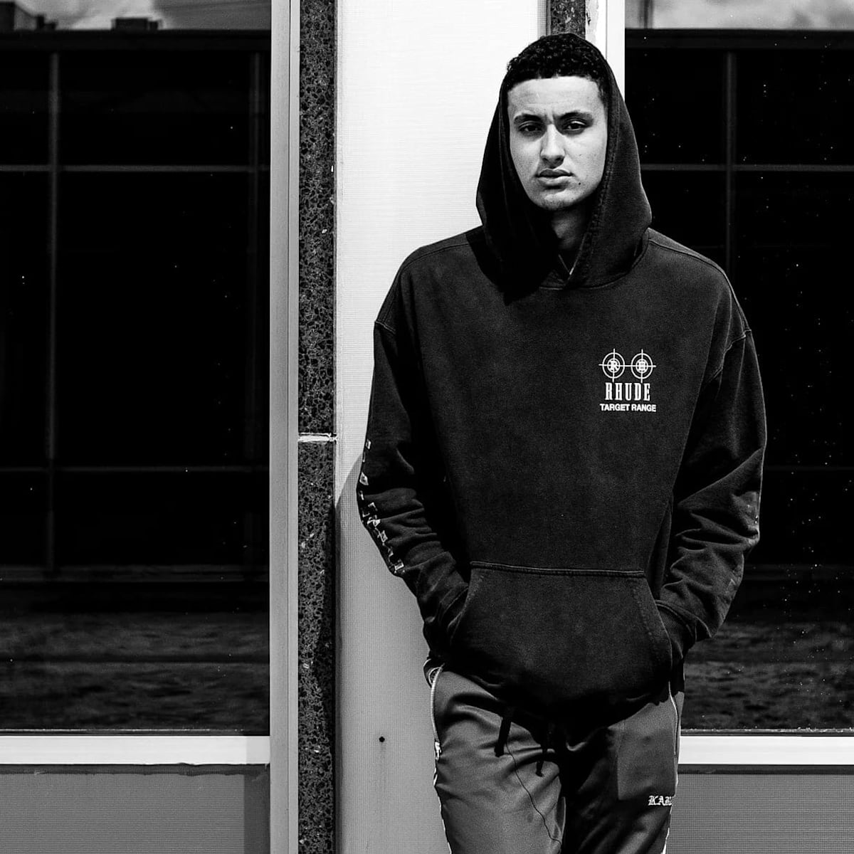 値下げ 新品未使用 NIKE L NBA レイカーズ カイル・クーズマ 値下げ 新品未使用 NIKE L NBA レイカーズ カイル・クーズマ