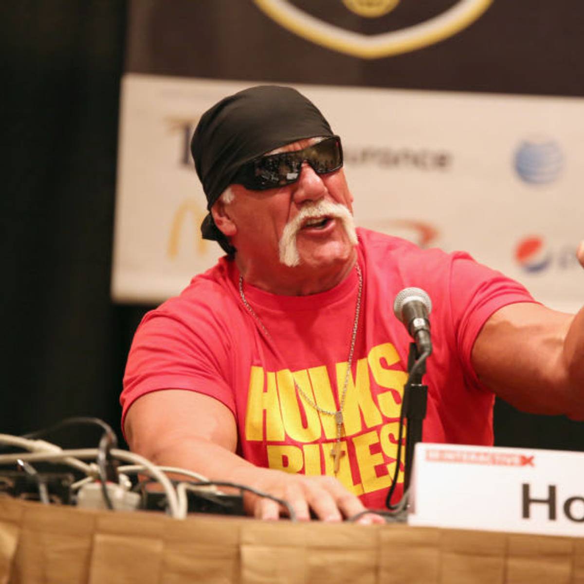 WWE: Revisiting Hulk Hogan's counterproductive 1993 WWE Run