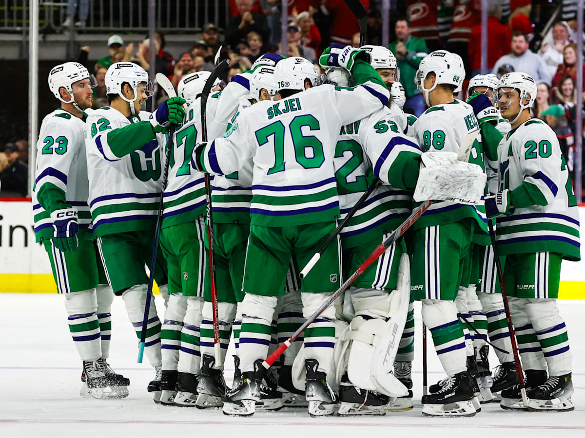 Carolina hurricanes third jersey schedule store