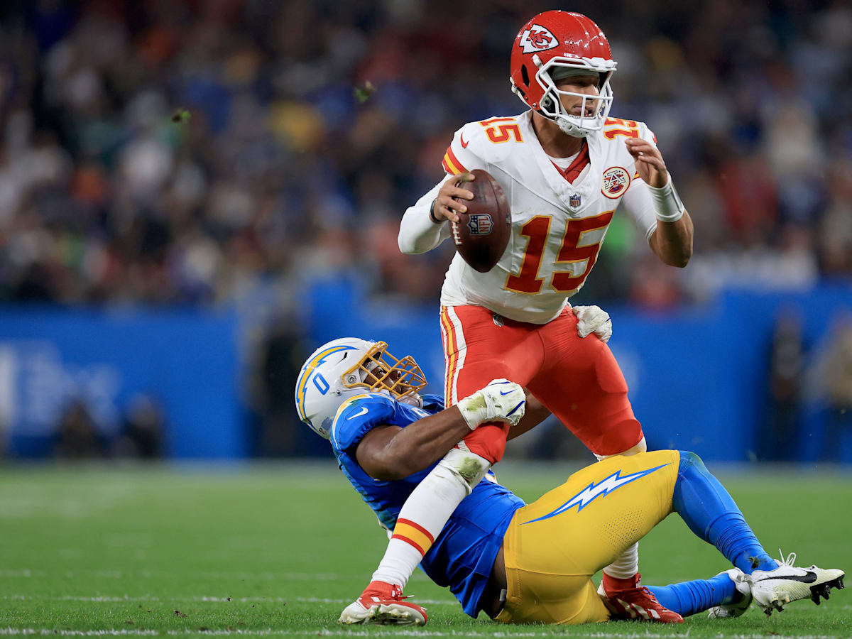 Patrick Mahomes dared defenders to hit him (and they absolutely will)