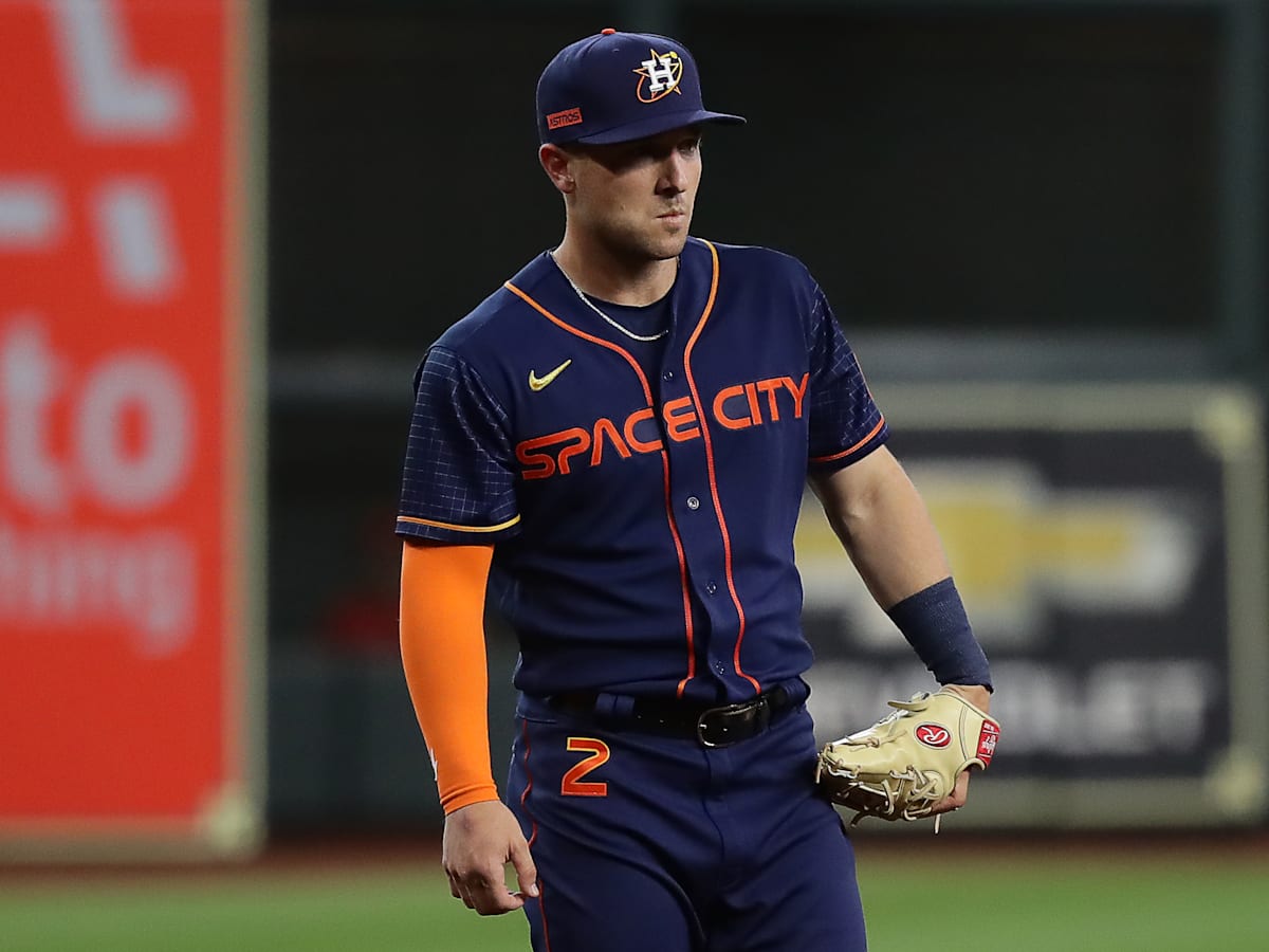 Astros spark Alex Bregman rumors with cryptic City Connect