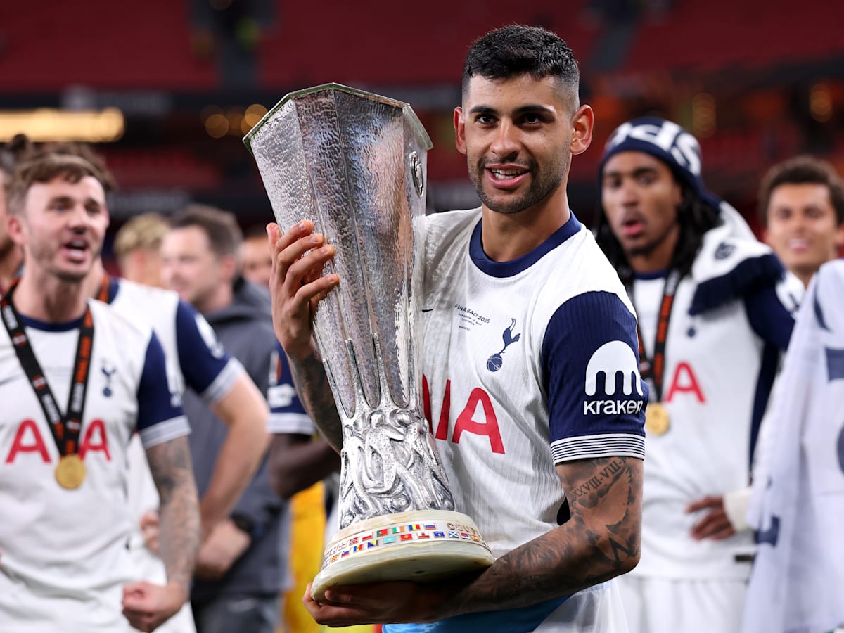 Lindsay Capuano nude her stunning body and passionate look can spark your innermost desires an unforgettable experience