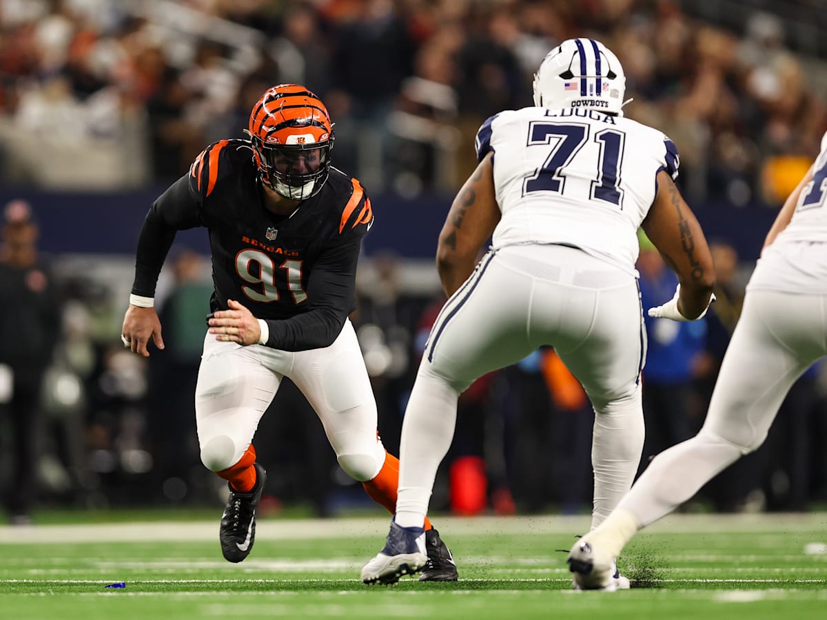 Jerry Jones cĂł thá» kĂœ hợp Äá»ng vá»i 3 ngĂŽi sao tÆ°ÆĄng lai cá»§a Cowboys báș±ng sá» tiá»n gia háșĄn hợp Äá»ng cá»§a Micah Parsons.