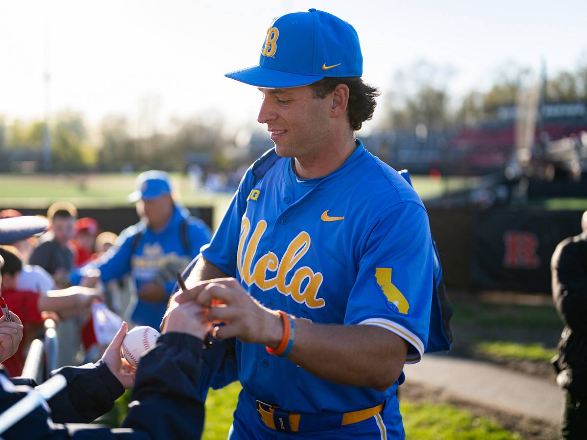 MLB Mock Draft 2026: Full first-round projections and competitive 
