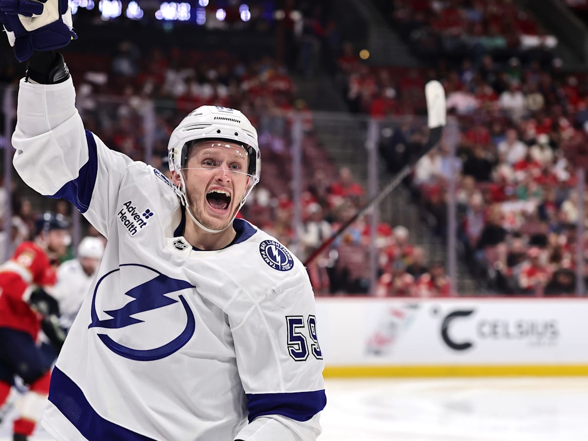 Whassup stars nues Tous les détails ici.