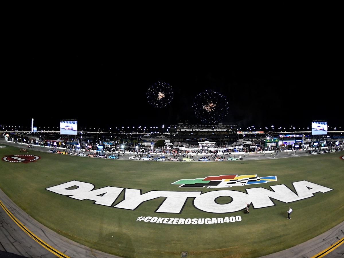 A Guide To Coke Zero Sugar 400 and RV Rentals | RVshare, image size:1200x900