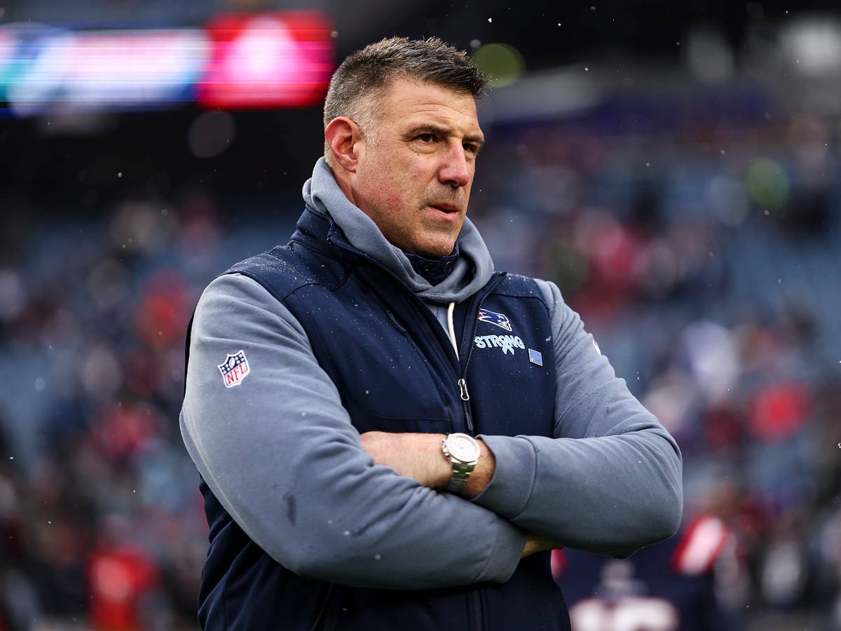 Patriots' Resurgence Already Forcing Division Rivals Into Panic Mode