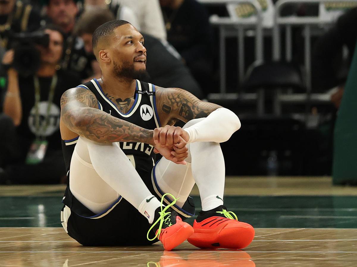 ラベンダーヒルドリーミータイムブレイクタイム3点 Nightmare scenario that would ruin the Blazers' Damian Lillard trade