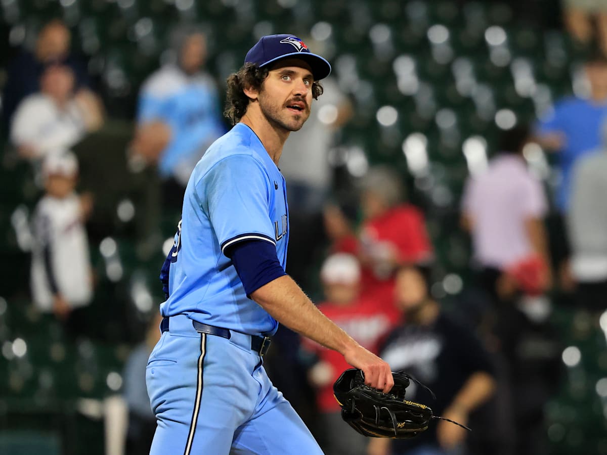 Blue Jays front office finally makes a good decision on rehabbing closer