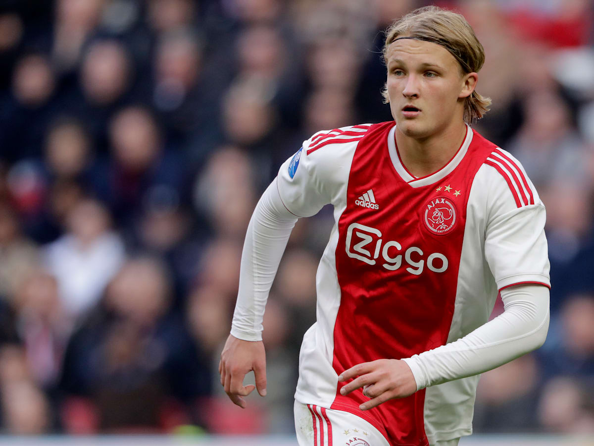 Enna miller strip no, I wasnt pissed just wished that