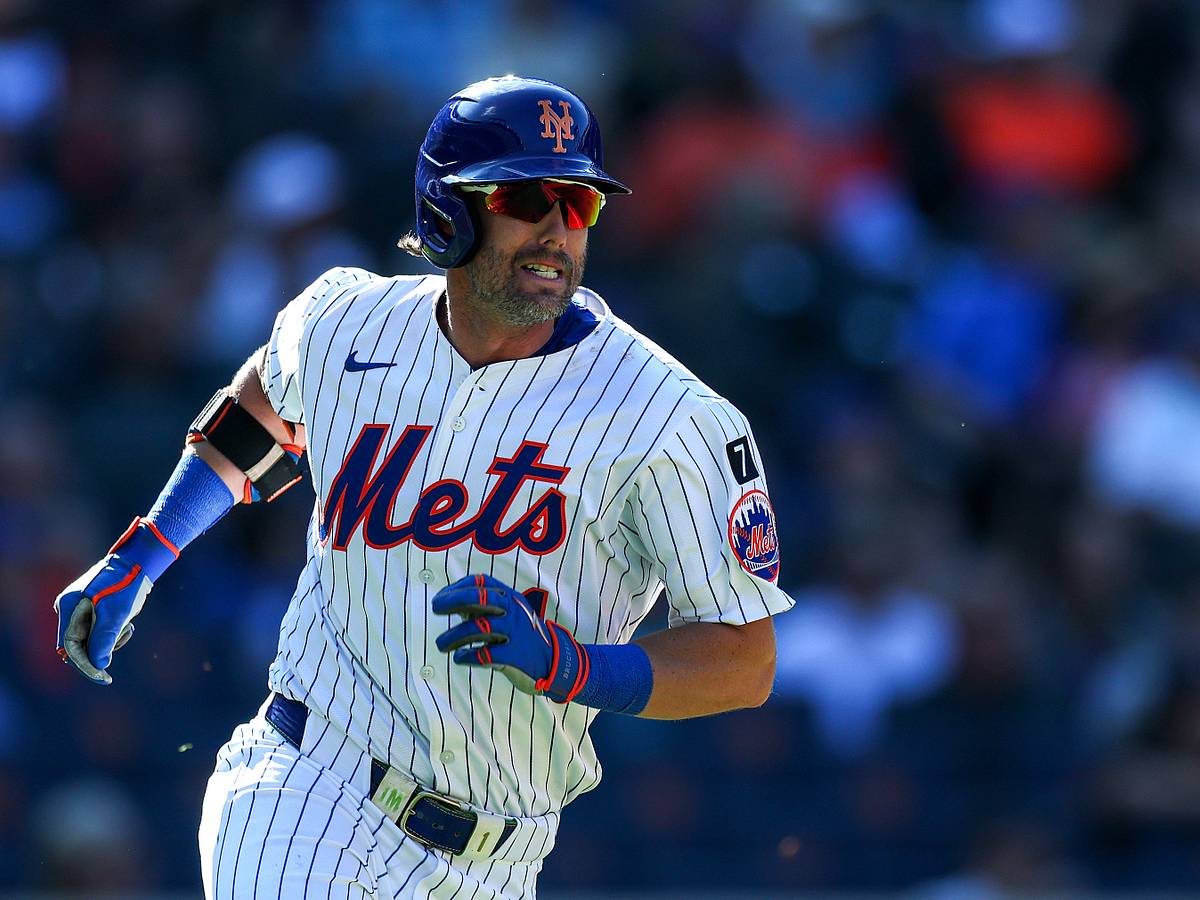 MLB insider connects Pirates to perfect trade target after Mets
