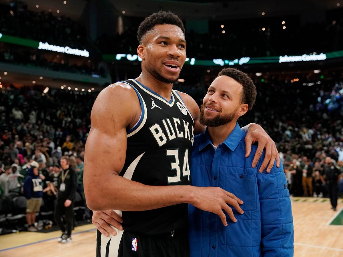 How the Warriors can unite Stephen Curry with Giannis ...