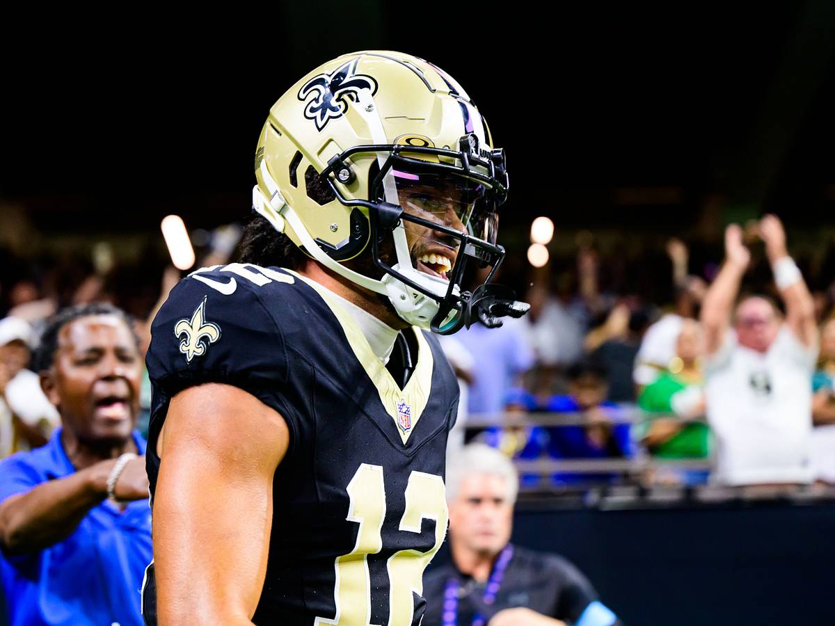 Wide receiver trade target for Patriots hints at wanting off ...