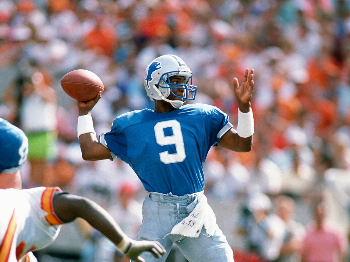 Former Lions QB makes a scene at Cubs-Dodgers game in Japan, image size:1200x900