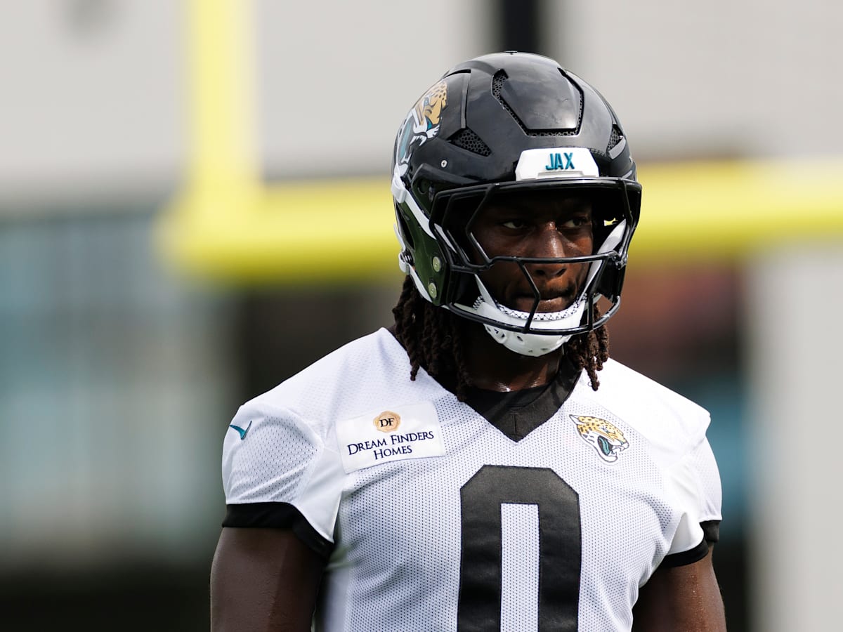 NFL Jacksonville Jaguars ヴィンテージ　革ジャン NFL Jacksonville Jaguars ヴィンテージ 革ジャン