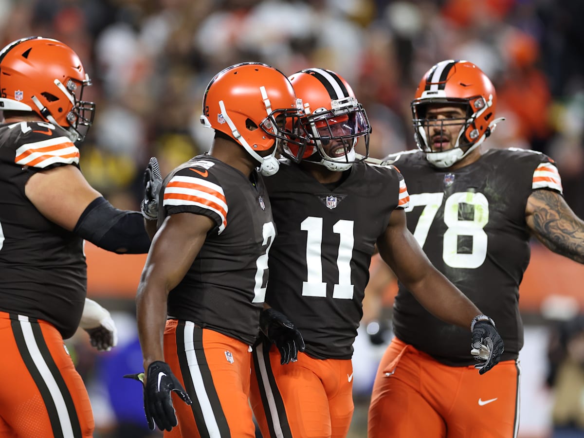 Browns trading away key offensive player would be a total mistake