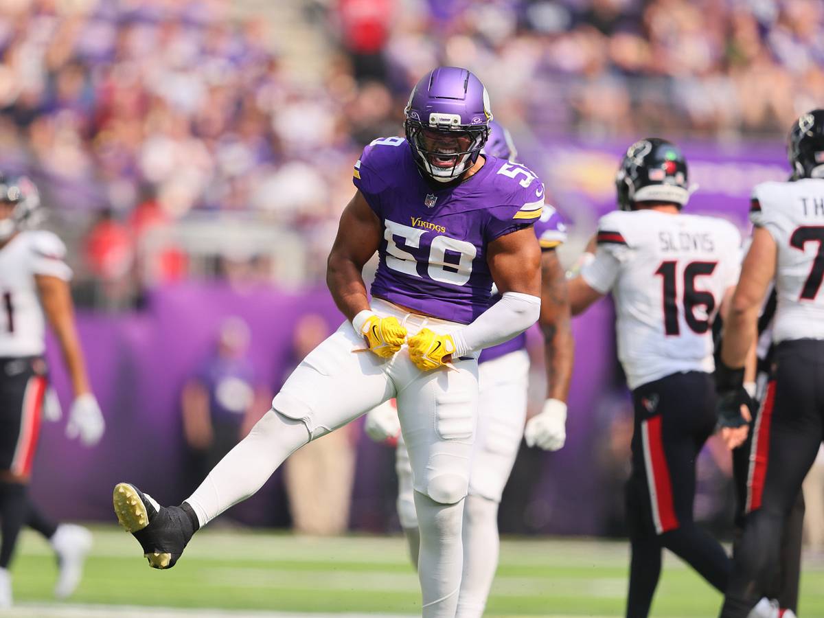 Vikings make shocking roster move that has fans demanding answers