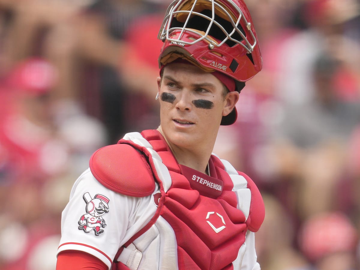 Tyler Stephenson's disappointing 2023 season presents the Reds with problems