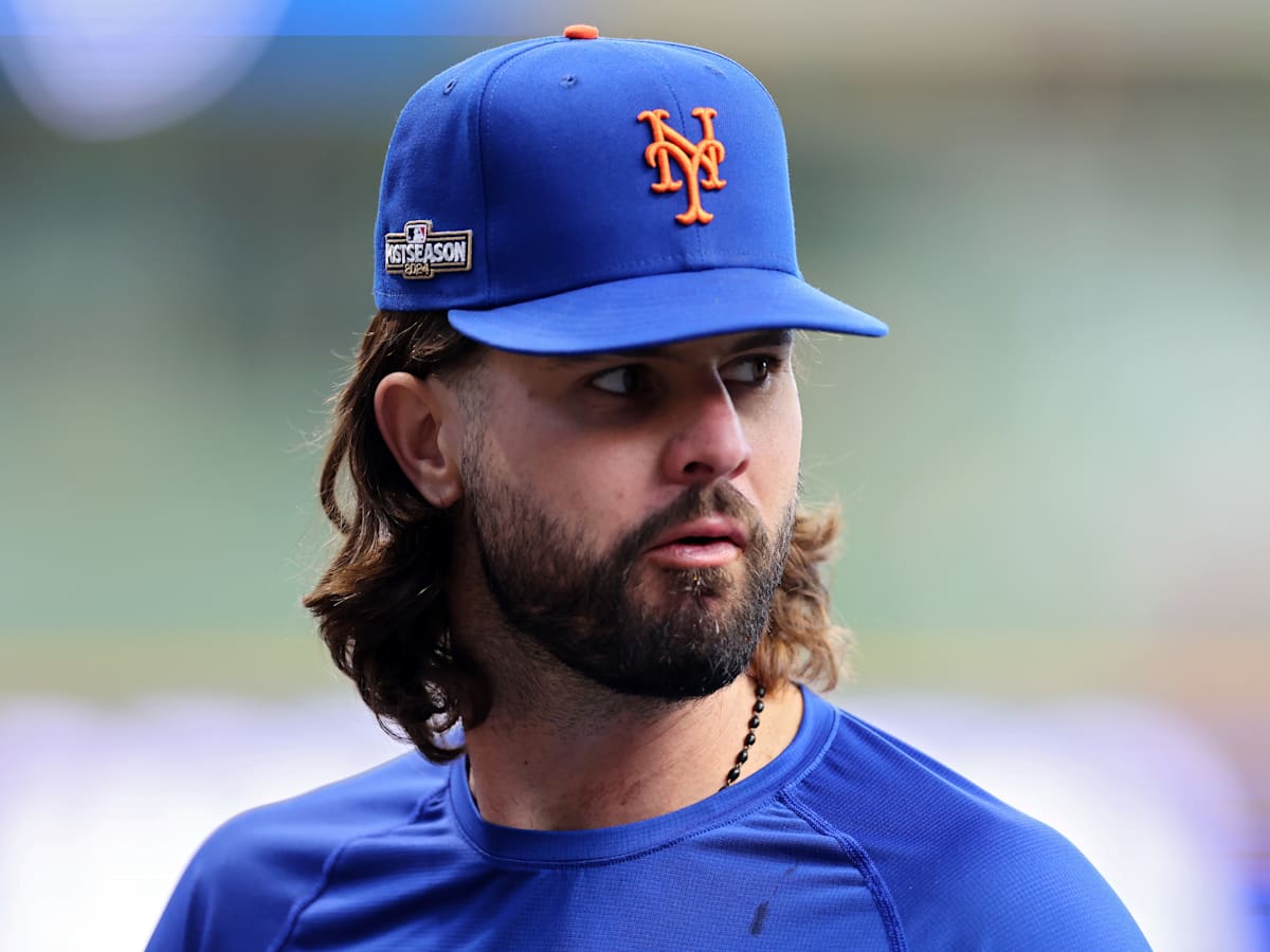 12 former Reds that are playing in the 2024 MLB Playoffs