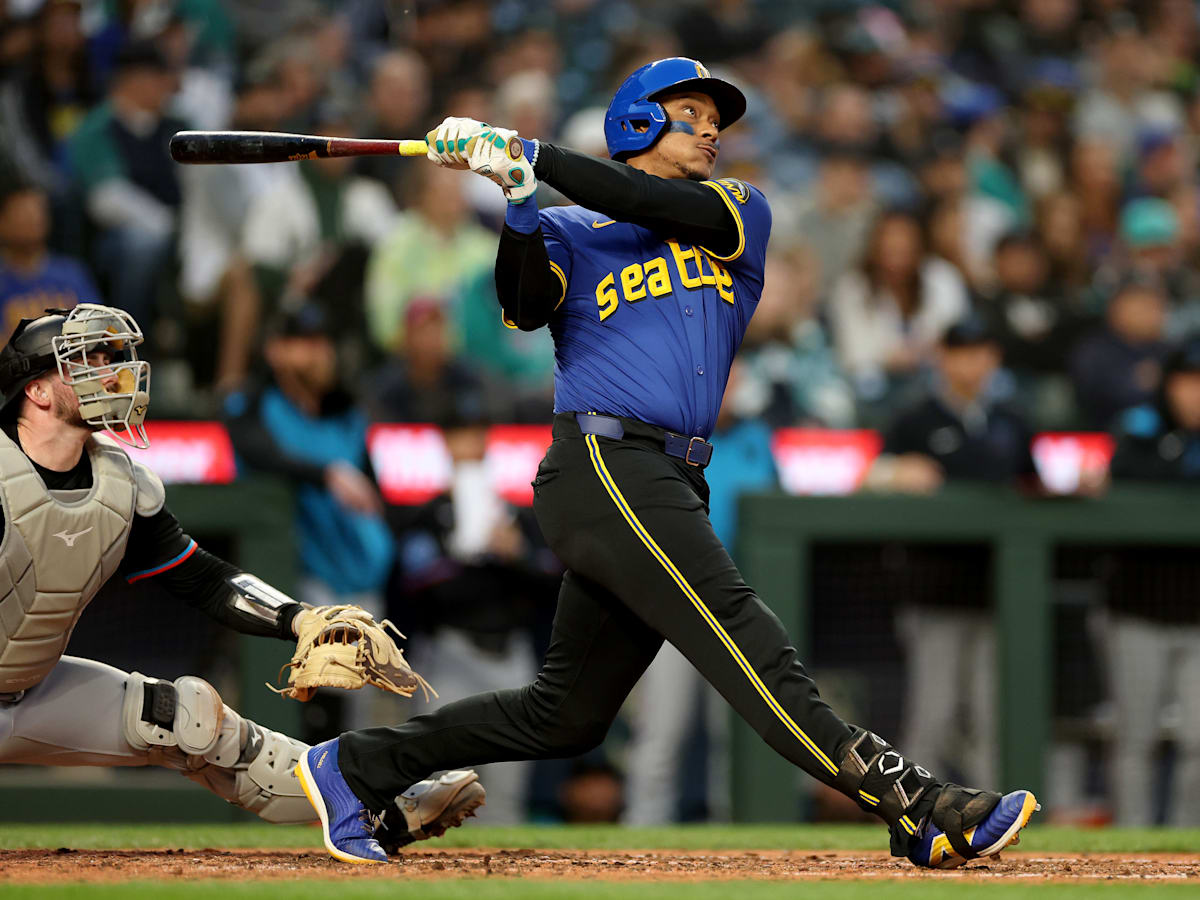 Scorching hot Jorge Polanco is redeeming Mariners front office one swing at  a time