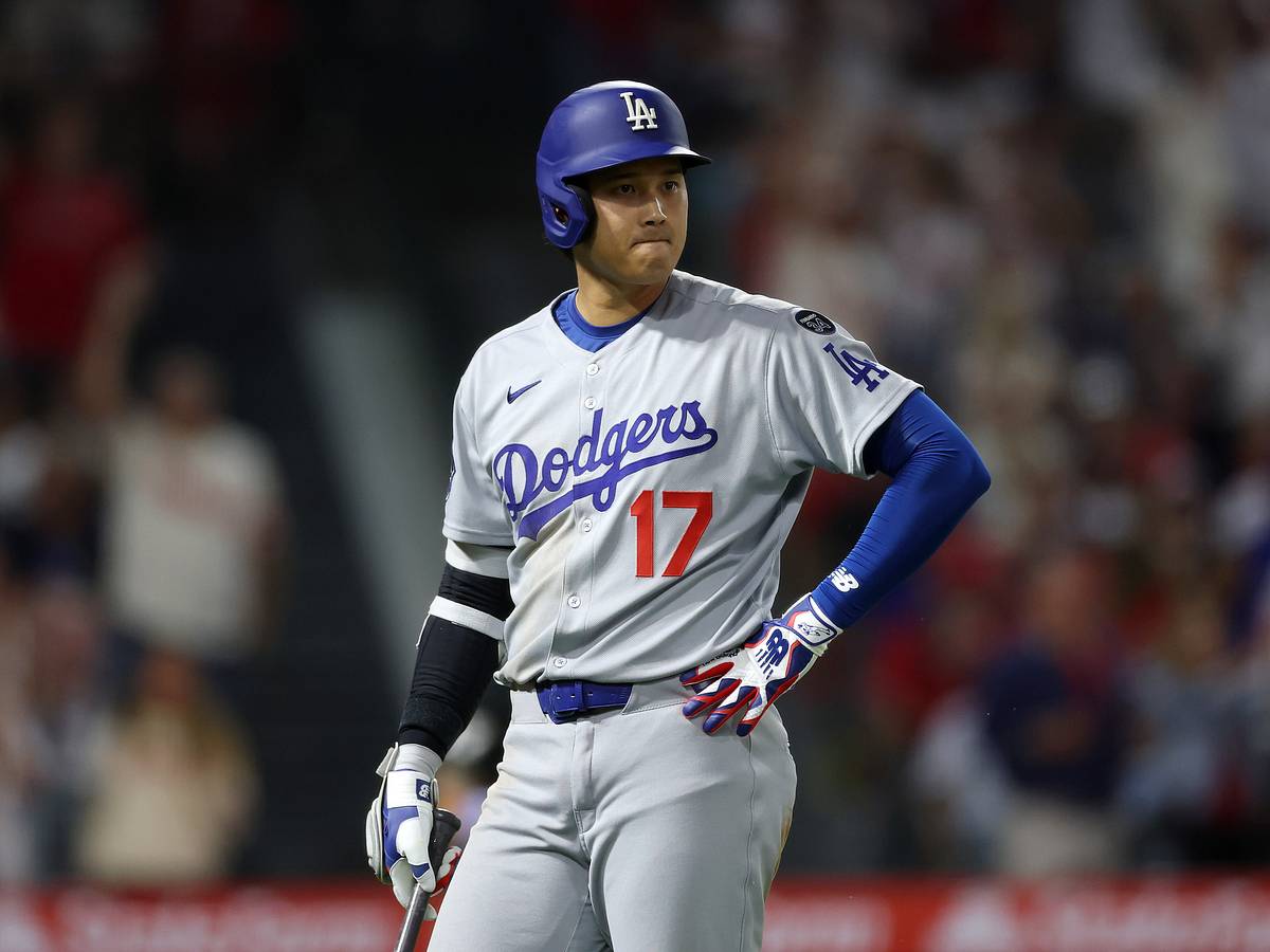 Shohei Ohtani's triple play, Dodgers meltdown vs. Angels sends fans into total spiral