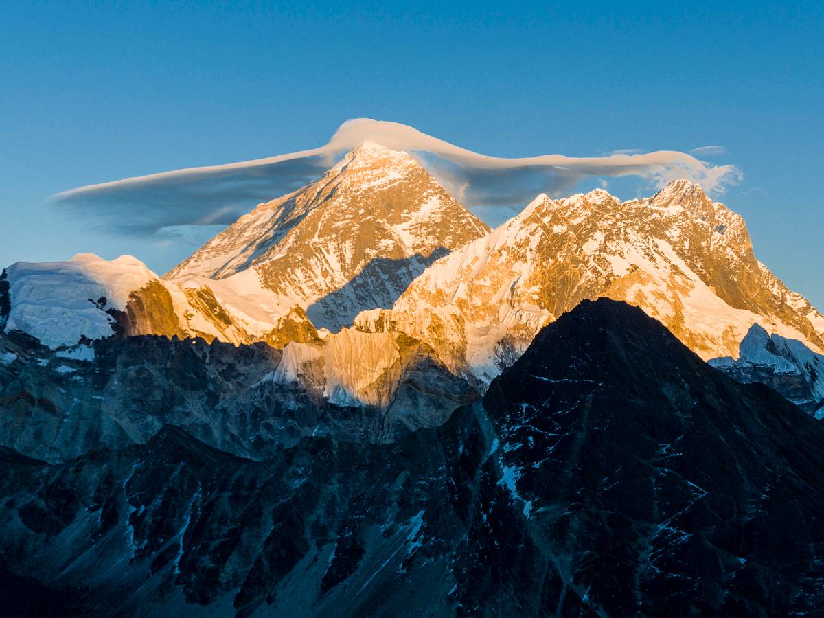 5 Misconceptions About Mount Everest, Debunked