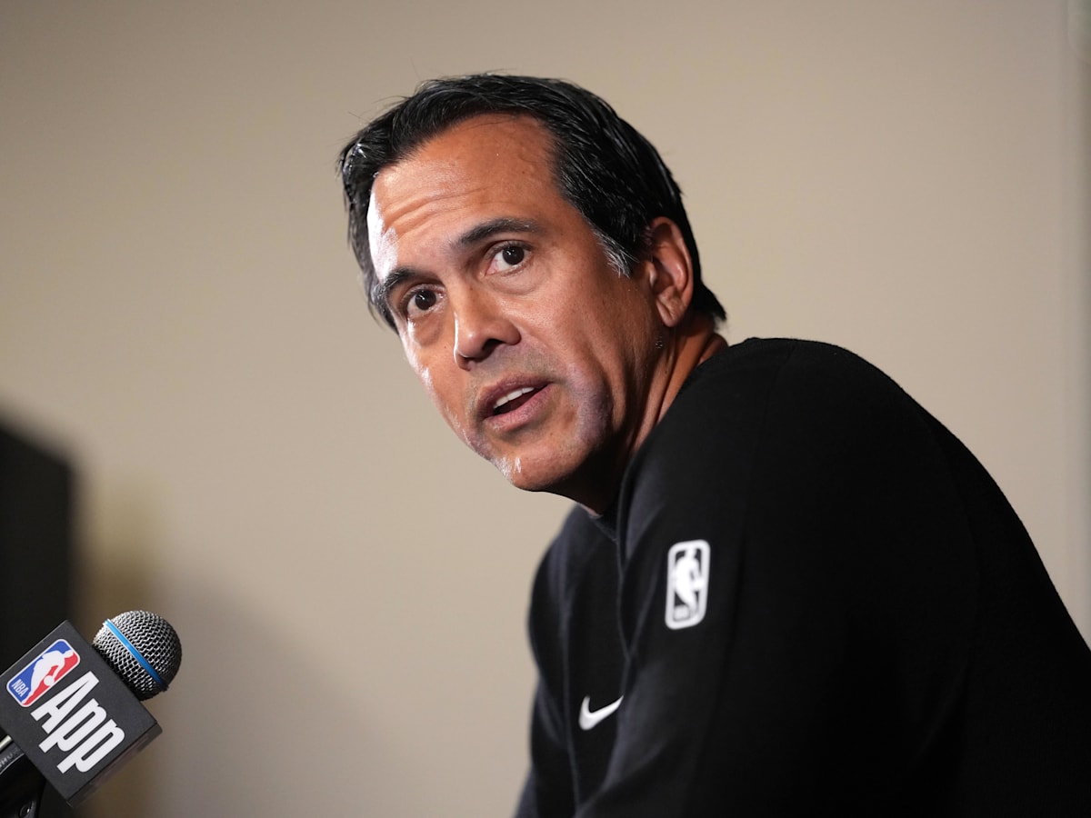 Door just swung wide open for Heat to make uncharacteristic move