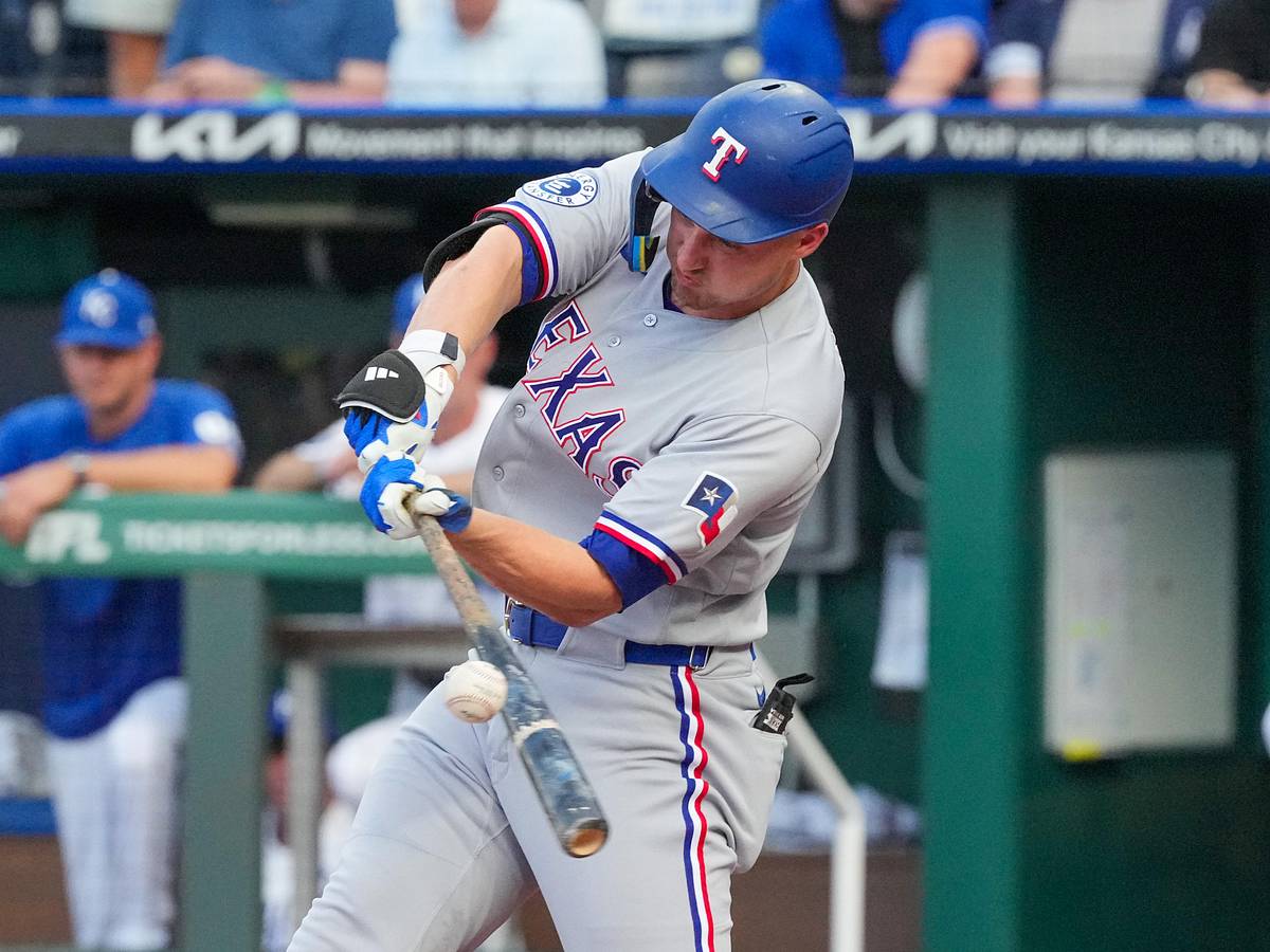 The compelling case for the Rangers to trade Corey Seager