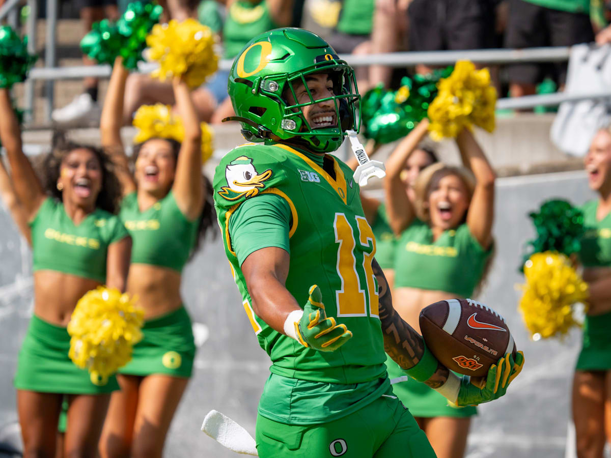 オレゴン大学 Ducks 試合用ユニフォーム上下 オレゴン大学 Ducks 試合用ユニフォーム上下 S】ナイキ NCAA オレゴン