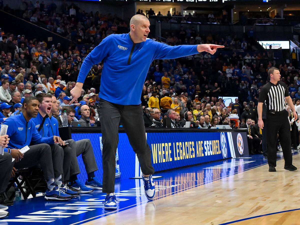 Mark Pope's pursuit of this portal duo won't fix Kentucky's spacing nightmare