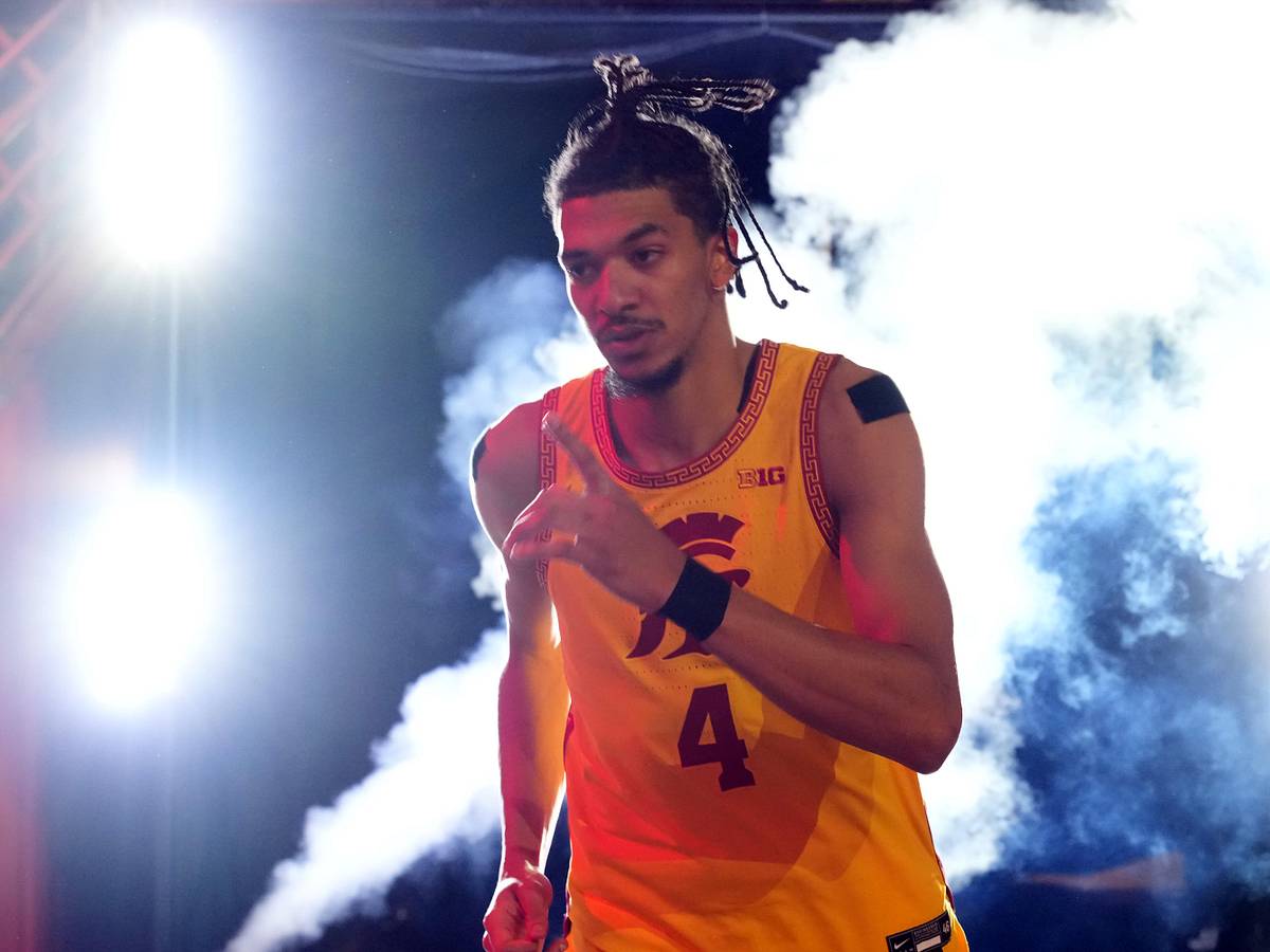 Former Auburn star breaks his silence on infamous career ending moment at USC