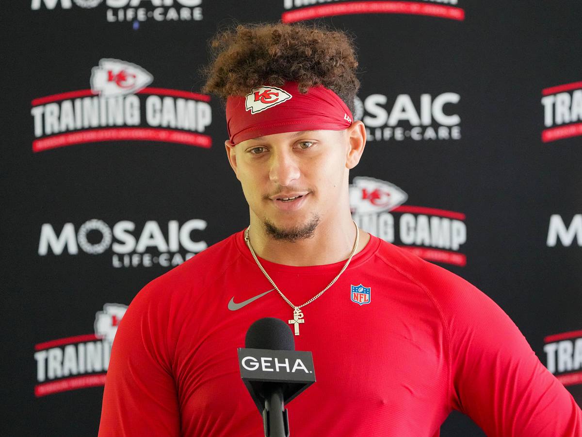 Patrick Mahomes Fires Back at Raiders for Trolling Video