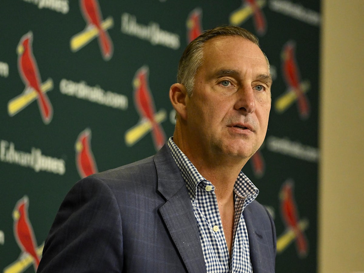 John Mozeliak feels 'insulted' by Cardinals fans who question his job performance