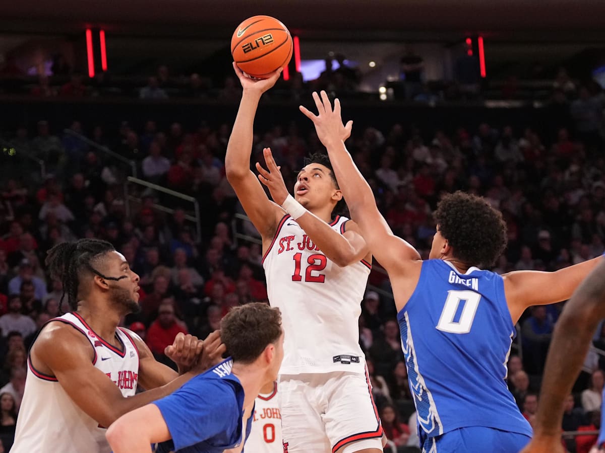 St. John's basketball uses monster run to win first Big East