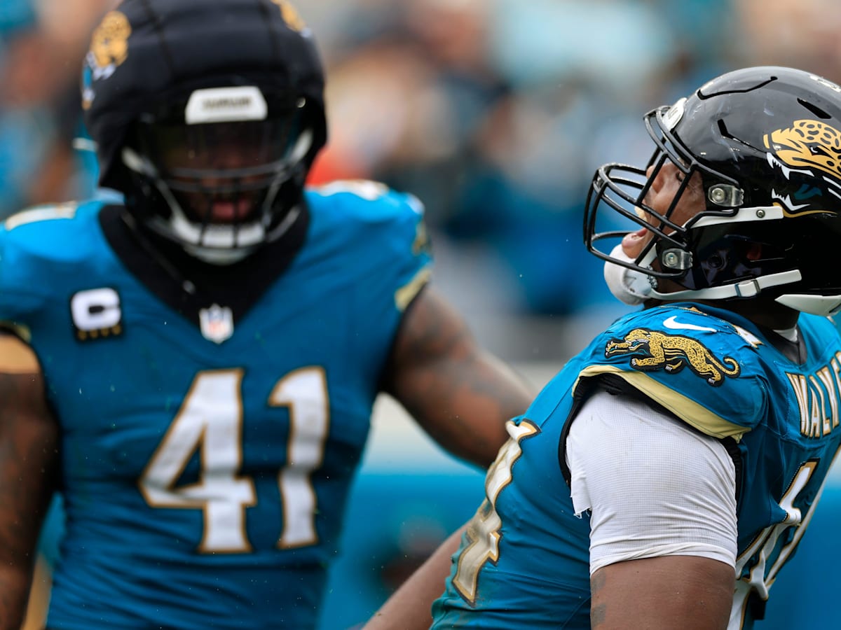 NFL Jacksonville Jaguars ヴィンテージ　革ジャン 01jzqwn8q1v3rhhtp7zy.jpg